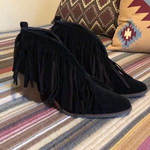 Sutton Fringe Booties